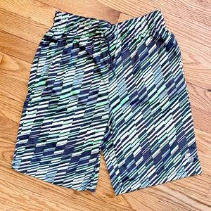 Boys basketball shorts XL